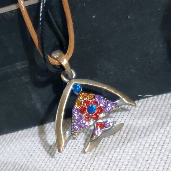 Rustic Antique Bronze Rhinestones Tropical Fish Pendant Necklace Vegan Leather - Picture 3 of 11